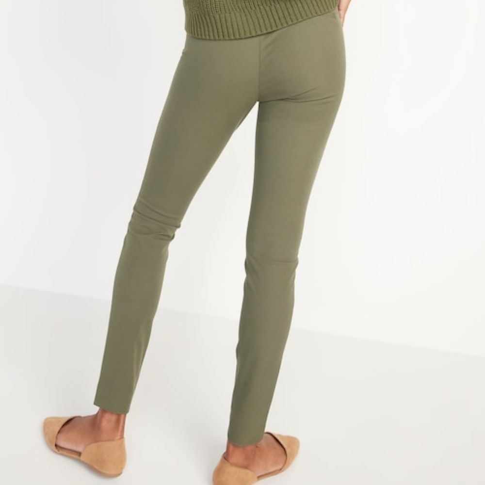 NWT- Old Navy - 24+. Pixie Pant - Picture 2 of 9